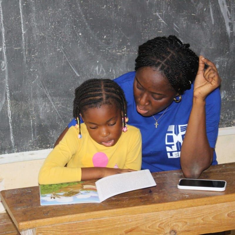 ALPHABETISIERUNG IN CÔTE D&rsquo;IVOIRE : WARUM UNSER ENGAGEMENT WICHTIGER IST DENN&nbsp;JE